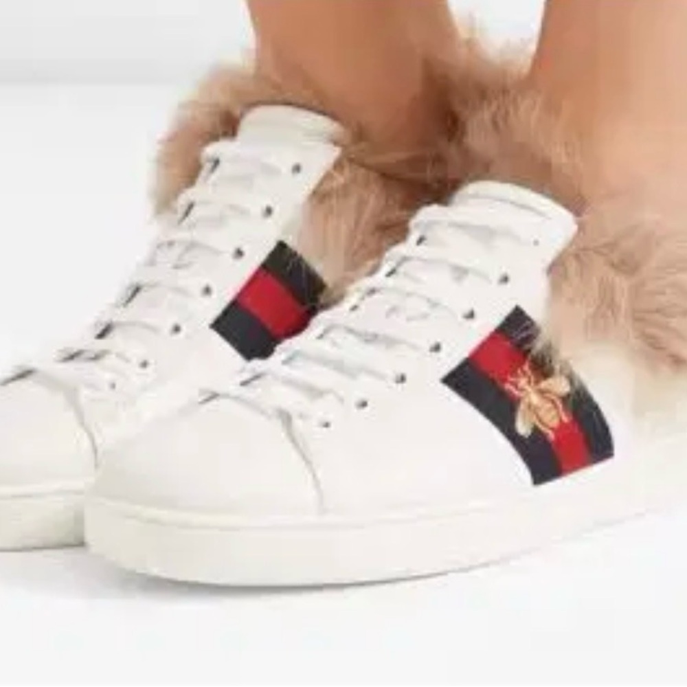 Gucci White Sneakers with Brown Fur and Red Stripe - Picture 5 of 6